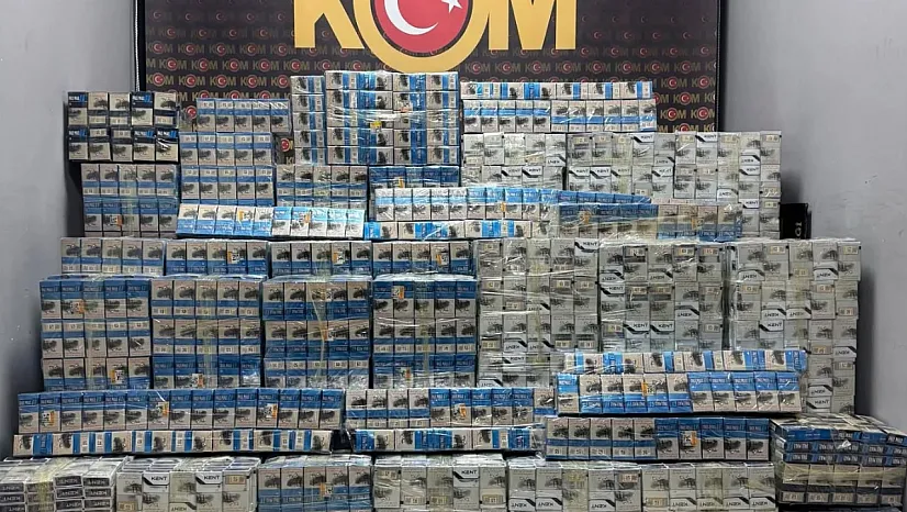Ağrı'da Kaçakçılıkla Mücadele Devam Ediyor: 7.950 Paket Kaçak Sigara Ele Geçirildi