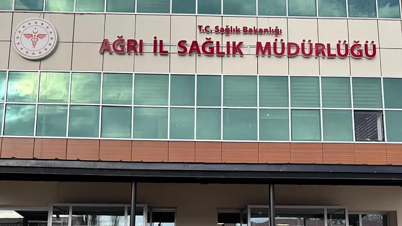 Ağrı Eğitim ve Araştırma Hastanesi'nde Yeni Uzman Hekimler Göreve Başladı