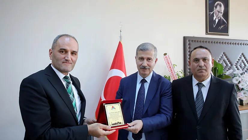 AİÇÜ'de Görev Değişimi: Prof. Dr. Mehmet Teyfur, Lisansüstü Eğitim Enstitüsü Müdürü Oldu