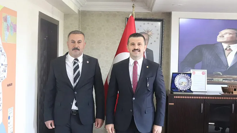 Tutak'ta Yeni Dönem Başladı: Başkan Fevzi Sayan'dan Kaymakam Coşkun'a 'Hoş Geldin' Ziyareti!