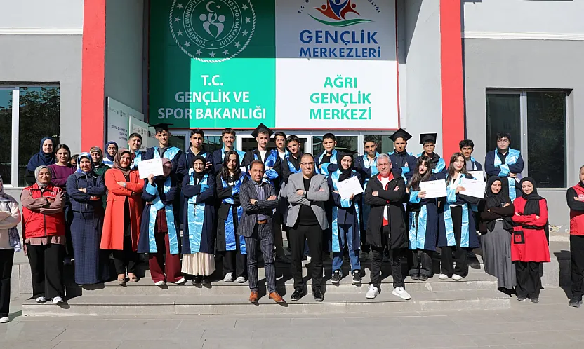 70 Genç Diplomasını Aldı: Ağrı Deneyap Teknolojinin Geleceğini İnşa Ediyor