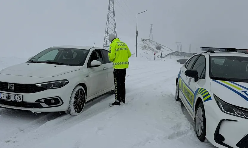 Ağrı'da kış şartları ağırlaşıyor