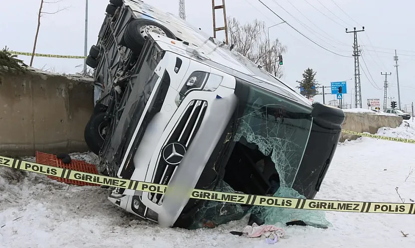 Ağrı'da otobüs kazası sonrasında yaralıların durumu nasıl oldu?