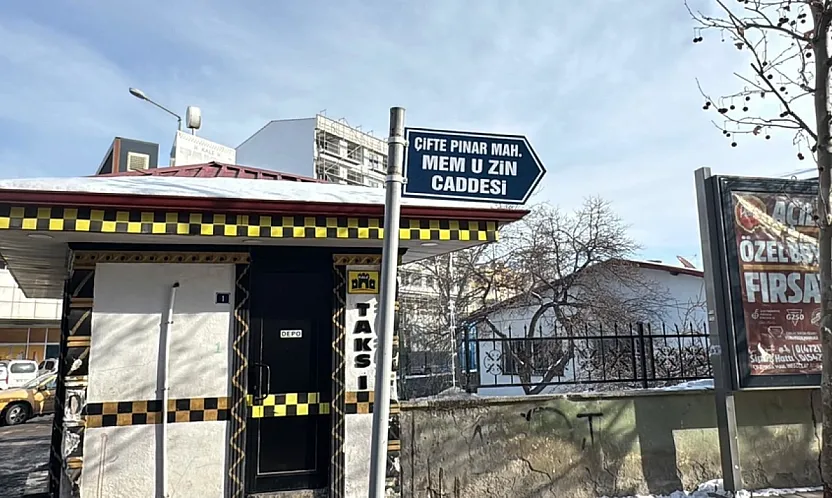 Doğubayazıt'ta İnegöl Caddesi'nin Adı 'Mem û Zin Caddesi' Oldu
