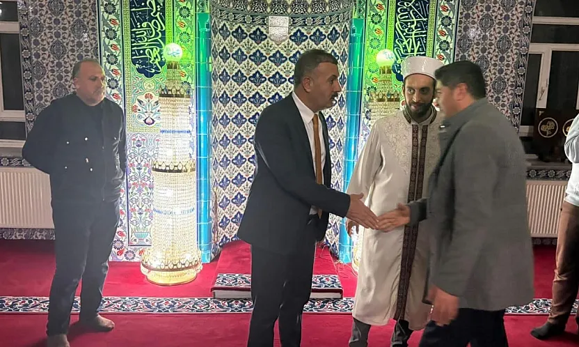 Tutak Belediye Başkanı Fevzi Sayan'dan Kandil Gecesi Buluşması